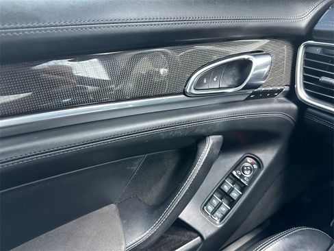 Used 2015 Porsche Panamera GTS image 11