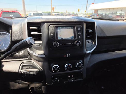 Used 2019 RAM 3500 Big Horn AWD/4WD image 39