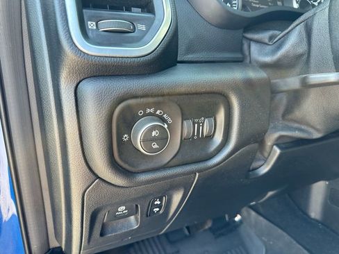 Used 2019 RAM 1500 Big Horn AWD/4WD image 13