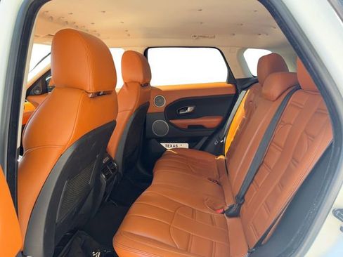 Used 2014 Land Rover Range Rover Evoque Pure image 17