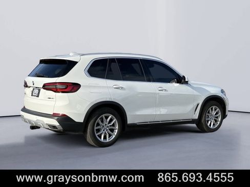 Used 2021 BMW X5 xDrive40i w/ Premium Package 3 image 3