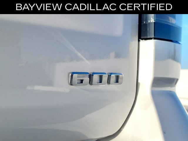 Used 2025 Cadillac Escalade Premium Luxury Platinum AWD/4WD image 14
