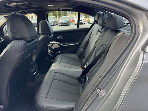 Certified 2025 BMW 330i xDrive 330i xDrive w/ Convenience Package image 11