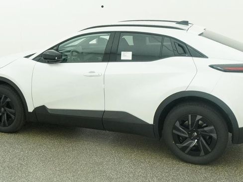 New 2026 Toyota C-HR AWD/4WD image 22