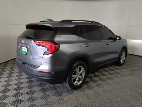 Used 2018 GMC Terrain SLE w/ Driver Convenience Package FWD image 10