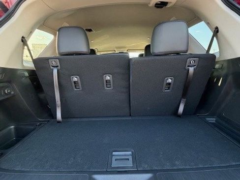 New 2025 Honda Pilot EX-L image 9