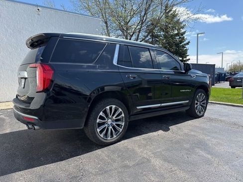 Used 2021 GMC Yukon Denali w/ Denali Premium Package image 5