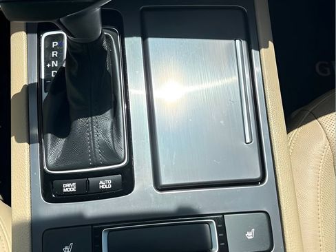 Used 2018 Genesis G80 3.8 RWD image 24