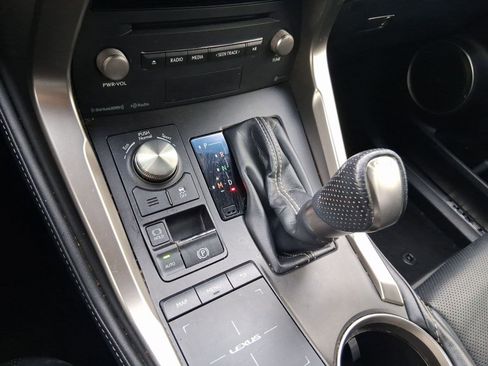 Used 2019 Lexus NX 300 FWD image 11