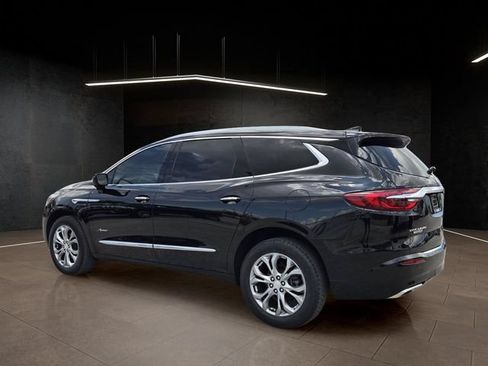 Used 2021 Buick Enclave Avenir w/ Avenir Technology Package FWD image 5