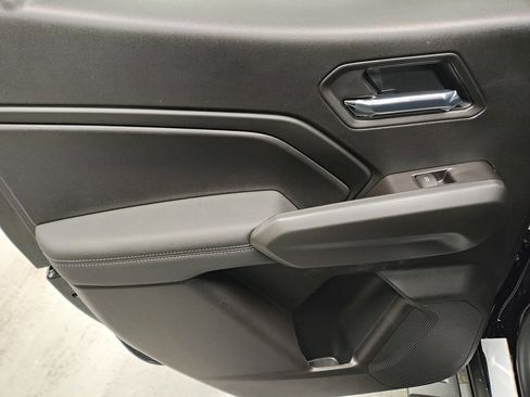 New 2026 GMC Canyon Elevation w/ Convenience Package image 27