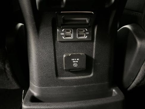 Used 2021 Jeep Wrangler Unlimited Sahara AWD/4WD image 57