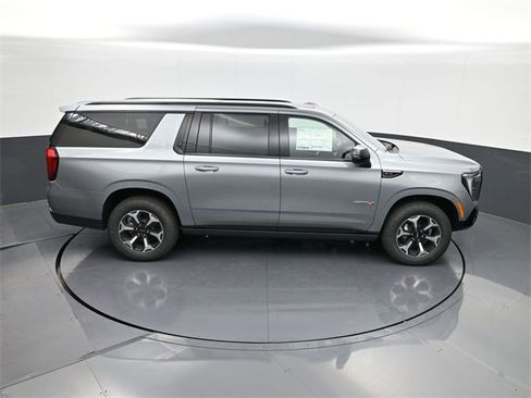 New 2026 GMC Yukon XL AT4 w/ AT4 Premium Plus Package image 17