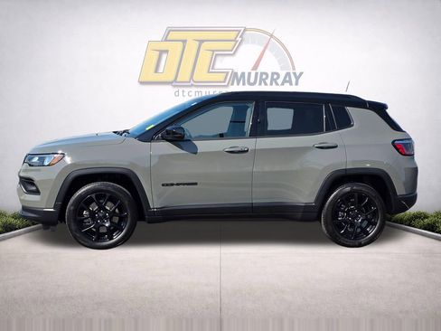 Used 2023 Jeep Compass Altitude image 8