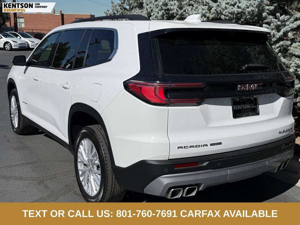 Used 2026 GMC Acadia Elevation w/ Elevation Premium Package AWD/4WD image 6