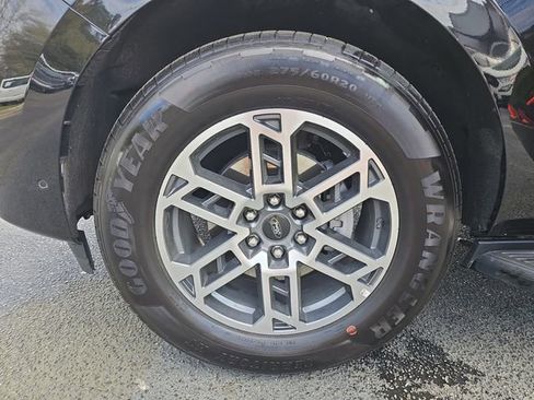 Used 2025 Ford Expedition Max Active image 39