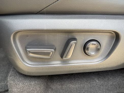 New 2026 Toyota 4Runner Limited AWD/4WD image 27