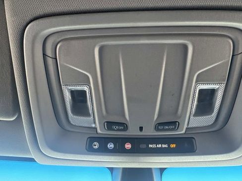 Used 2021 Chevrolet Silverado 1500 LT w/ Bed Protection Package image 17