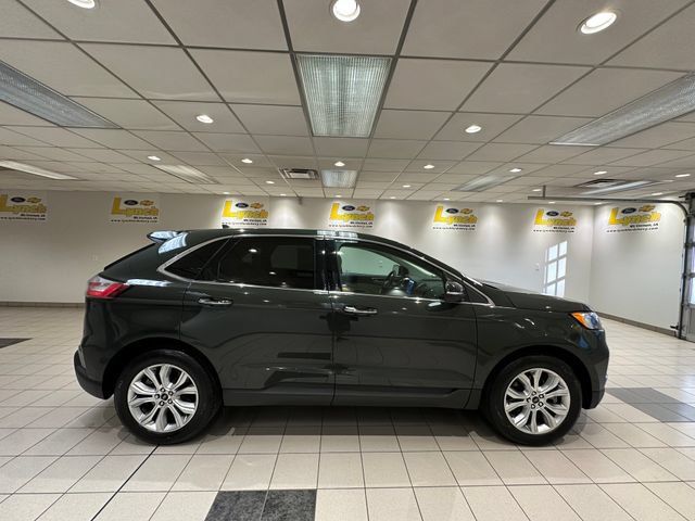 Used 2024 Ford Edge Titanium AWD/4WD image 3