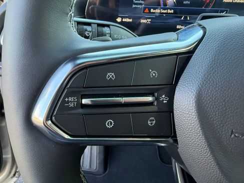 New 2026 Chevrolet Traverse Z71 w/ Enhanced Driving Package image 25