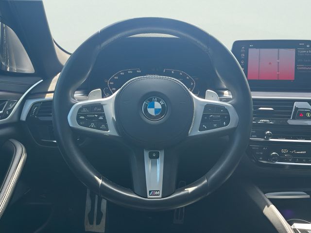 Used 2021 BMW M550i xDrive w/ Dynamic Handling Package AWD/4WD image 17
