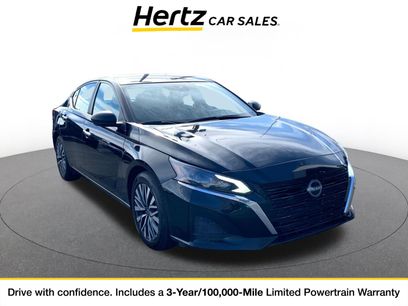 Used 2025 Nissan Altima 2.5 SV
