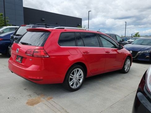 Used 2015 Volkswagen Golf TDI S FWD image 3