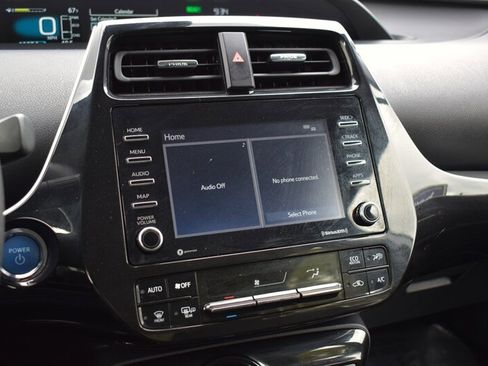 Used 2022 Toyota Prius LE FWD image 20