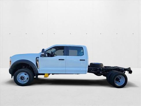 New 2025 Ford F450 XL image 5