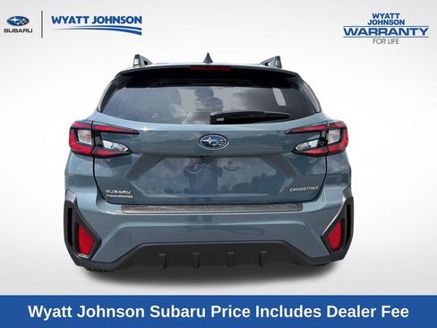 Used 2025 Subaru Crosstrek 2.5i Premium AWD/4WD image 7
