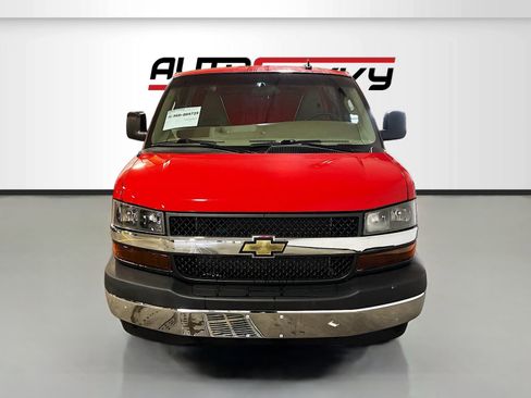 Used 2024 Chevrolet Express 2500 w/ Communications Package RWD image 2