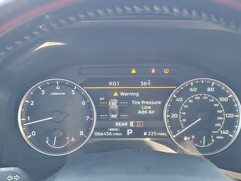 Used 2022 Mitsubishi Outlander SE image 10