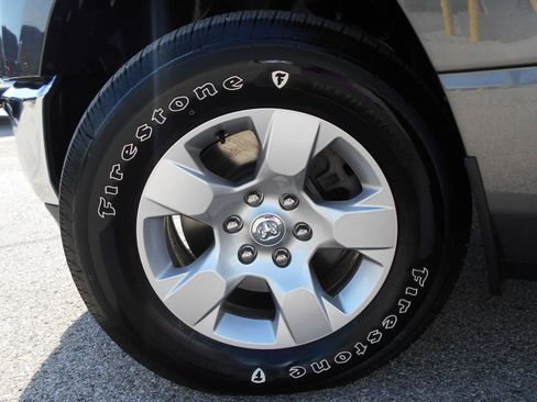 Certified 2023 RAM 1500 Big Horn AWD/4WD image 10
