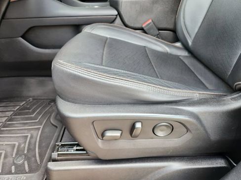 Used 2023 Chevrolet Tahoe High Country RWD image 23
