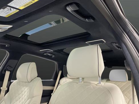 Used 2025 Genesis GV80 3.5T Prestige image 7