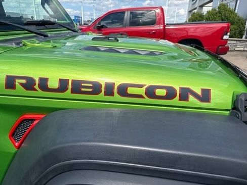 Used 2019 Jeep Wrangler Unlimited Rubicon AWD/4WD image 3