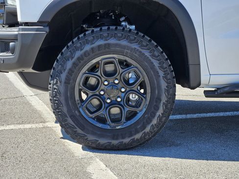 New 2026 Chevrolet Silverado 1500 ZR2 w/ ZR2 Bison Edition AWD/4WD image 7