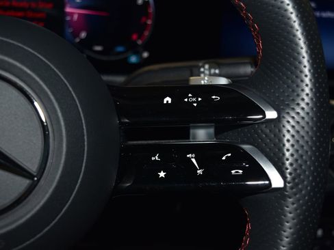 Certified 2025 Mercedes-Benz CLA 250 4MATIC image 10