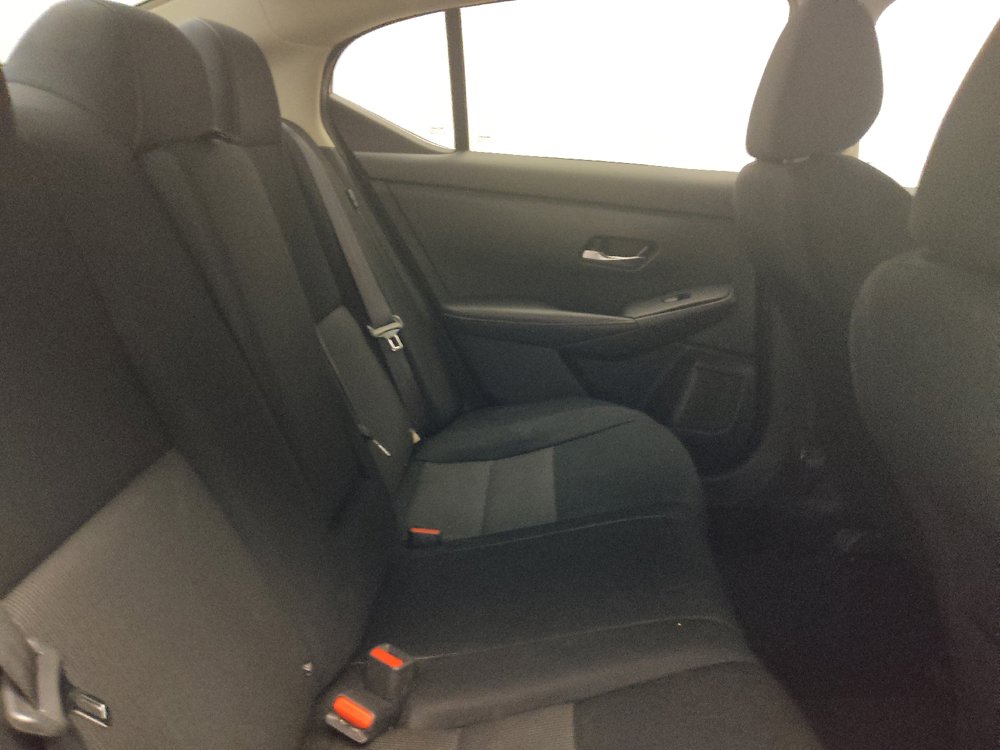 Used 2021 Nissan Sentra SV FWD image 19