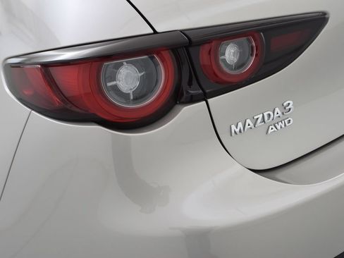 New 2026 MAZDA MAZDA3 Hatchback w/Premium Plus Pkg AWD/4WD image 36