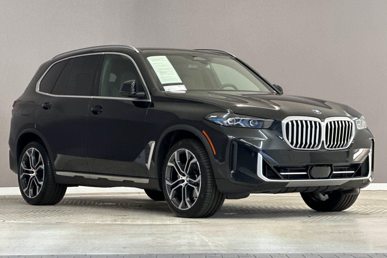 Used 2026 BMW X5 sDrive40i RWD image 6