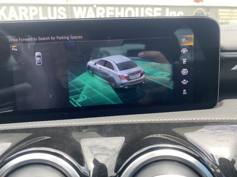 Used 2021 Mercedes-Benz A 35 AMG 4MATIC image 25