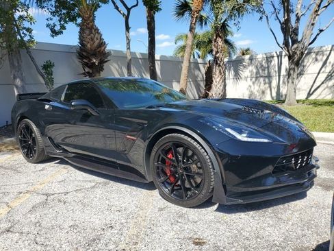 Used 2017 Chevrolet Corvette Grand Sport w/ Carbon Flash Badge Package image 23