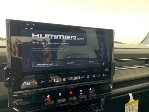 New 2026 GMC Hummer EV SUV image 20