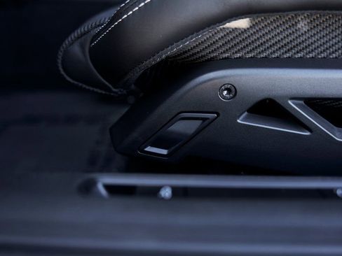 Used 2025 Porsche 911 GT3 w/ Chrono Package image 40