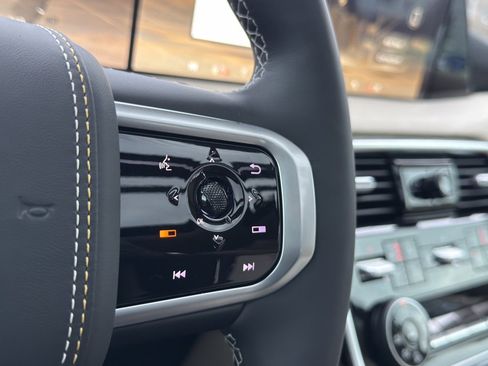 New 2026 Nissan Armada Platinum Reserve w/ Accent Package image 20