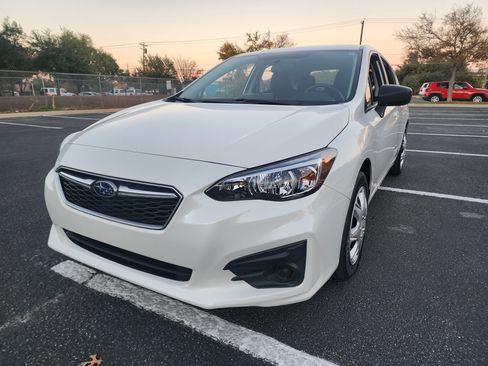 Used 2019 Subaru Impreza 2.0i image 3