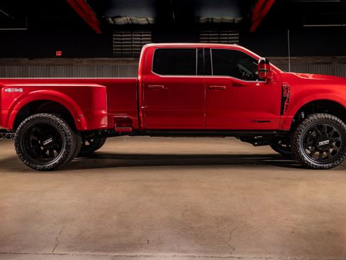 Used 2025 Ford F350 XL image 11