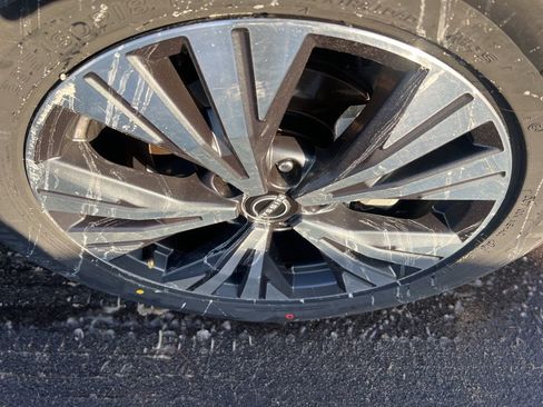 Certified 2023 Nissan Rogue SV w/ SV Premium Package image 43