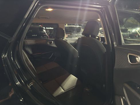 Used 2021 Kia Soul S image 35